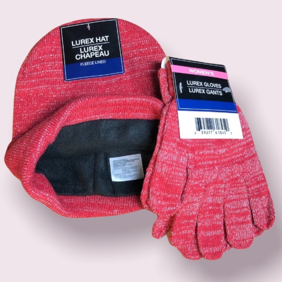 Flannel Lined Red/Silver Hat & Gloves Set - Picture 2 of 3